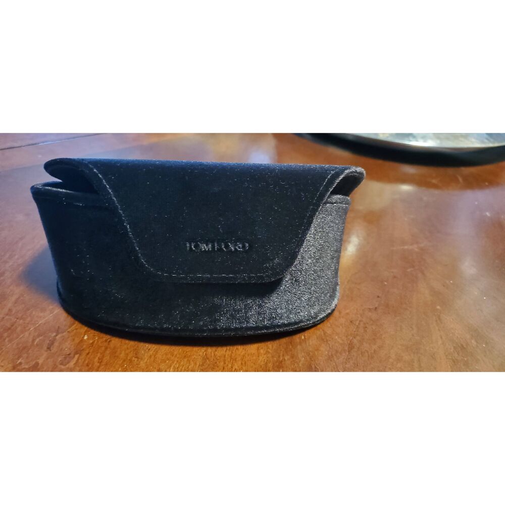 Tom Fold Black large Velvet Sunglasses Case only - Picture 2 of 13